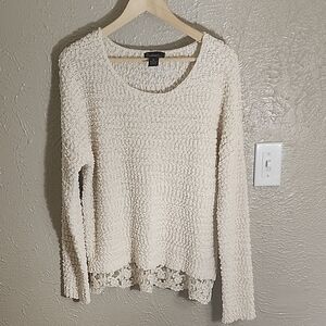 SIGNATURE STUDIO Cozy Cream Sweater